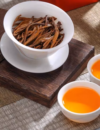 Yunnan Dianhong Golden Bud (Jinzhen) Chá Preto